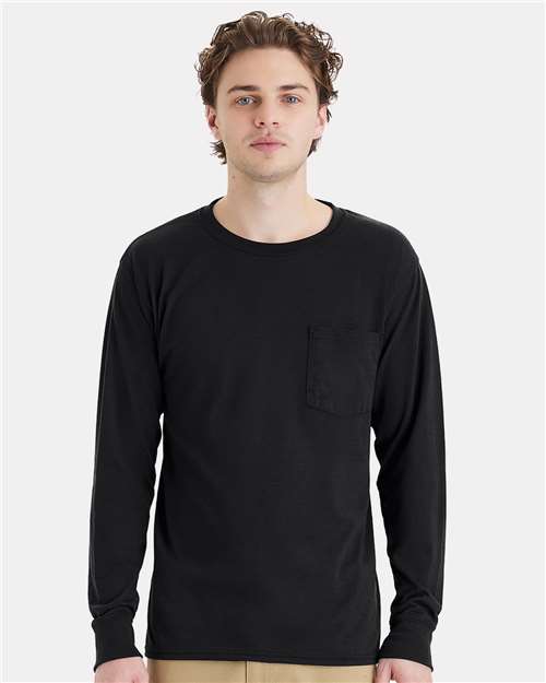 Hanes Unisex Workwear Long Sleeve Pocket T-Shirt - Model Front
