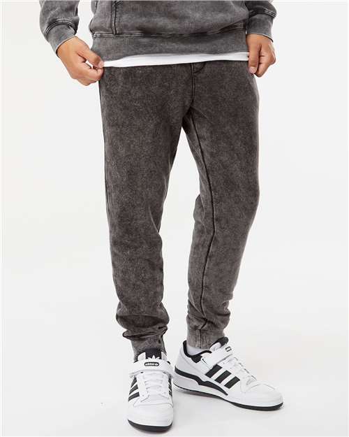 Independent Trading Co. Unisex Mineral Wash Fleece Sweatpants - Model Front