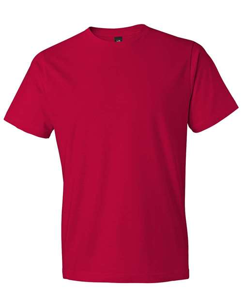 Gildan Unisex Softstyle® Lightweight T-Shirt - True Red Front