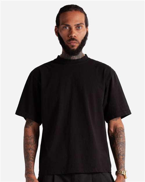 Unisex Max Heavyweight Cropped T-Shirt - Black Front