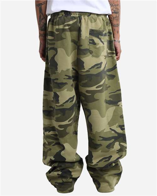 Unisex Garment-Dyed Pleated Fleece Pants - Camo Back