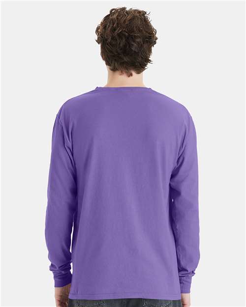 Unisex Garment-Dyed Long Sleeve T-Shirt With a Pocket - Lavender Back