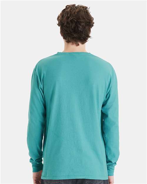 Unisex Garment-Dyed Long Sleeve T-Shirt With a Pocket - Spanish Moss Back